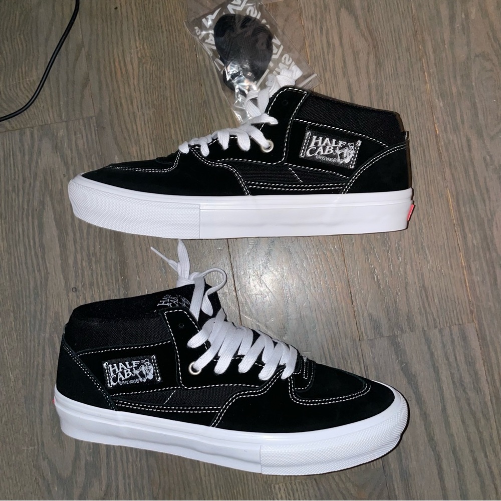 vans skate half cab mens size 8 *brand new*